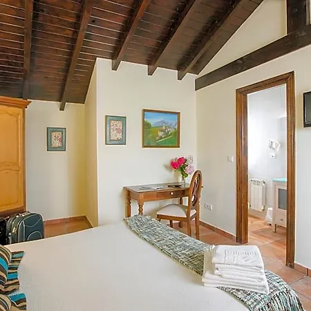 Inn Posada Las Tres Mentiras De Santillana Del Mar