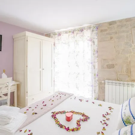 Tres Mentiras De Santillana Del Mar Han/Misafirhane