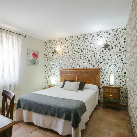 Мини-отель Posada Las Tres Mentiras De Santillana Del Mar Viveda