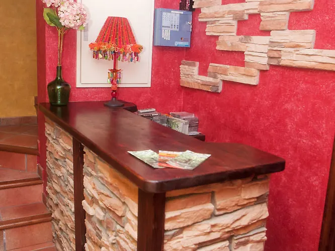 Tres Mentiras De Santillana Del Mar 2* Viveda