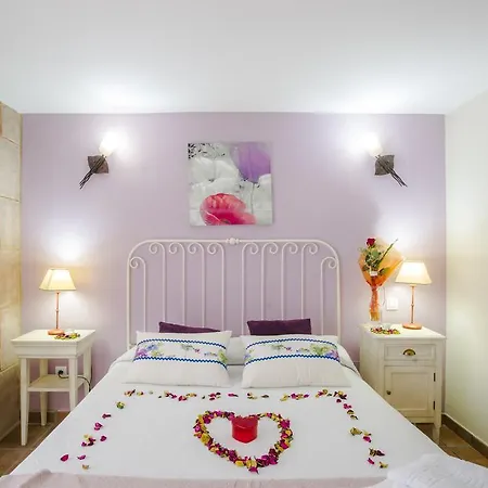 Tres Mentiras De Santillana Del Mar 2* Viveda