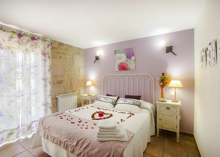 Posada Las Tres Mentiras De Santillana Del Mar Inn 2*